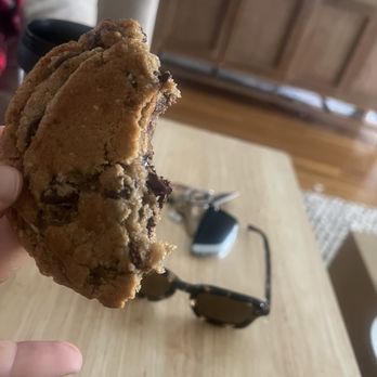 Colossus - Chocolate chip cookie - Bakeries Near Me - Long Beach, California
