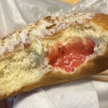 Bob's Coffee & Doughnuts - Strawberry cheesecake - Bakeries Near Me - Los Angeles, California Bob's Coffee & Doughnuts - Strawberry cheesecake - Bakeries Near Me - Los Angeles, California