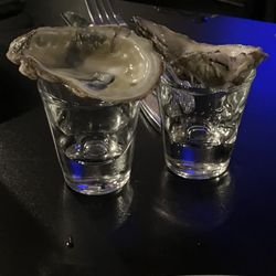 Bryac Black Rock - Oyster shooters (after we took the shot)