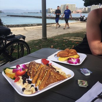 Barefoot Beach Cafe - Breakfast & Brunch Near Me - Honolulu, Hawaii Barefoot Beach Cafe - Breakfast & Brunch Near Me - Honolulu, Hawaii