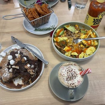 Egg Posh - I got the Chicken Carnita bowl with the S'mores Side Pancake and one of their seasonal drinks. Everything was phenomenal!! - Breakfast & Brunch Near Me - Frisco, Texas
