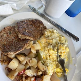JT's Diner - Country Breakfast. Two over medium eggs, country potatoes, chicken jalapeno sausage. Delicious!!!! - American Near Me - Palm Desert, California