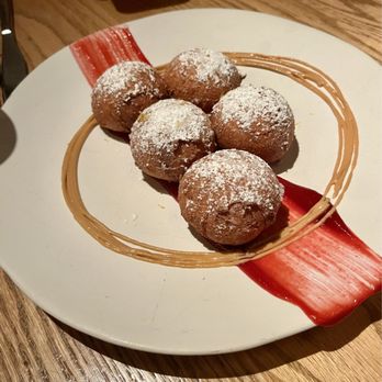 CHICA - Buenelo Donuts BUUELO DONUTS - Latin American Near Me - Las Vegas, Nevada