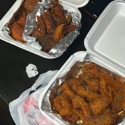 Pickeatz - D Wayde, honey hot lemon pepper, and Nashville Hot (wet) Jumbo Wings or Tenders