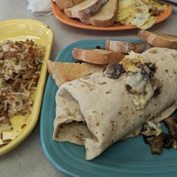 Roadside Ice Cream and Diner - Omelet