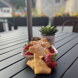 New Fortune Asian Cuisine - Festival Special - strawberry cheesecake wontons!