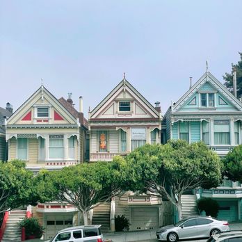 Fnnch Museum - The Pink Painted Lady is the fnnch museum - Art Museums Near Me - San Francisco, California Fnnch Museum - The Pink Painted Lady is the fnnch museum - Art Museums Near Me - San Francisco, California