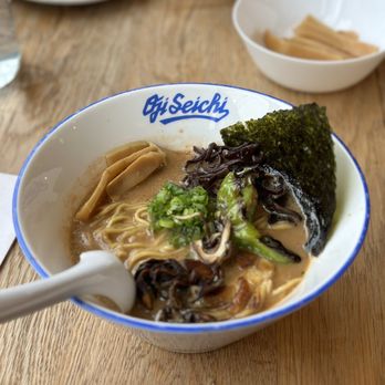 Oji Seichi - OJI VEGGIE MISO RAMEN Veggie based broth. Grilled maitake (mushroom), egg, bamboo shoot, nori, shishitos, kikurage and scallions - Ramen Near Me - Toronto, Ontario Oji Seichi - OJI VEGGIE MISO RAMEN Veggie based broth. Grilled maitake (mushroom), egg, bamboo shoot, nori, shishitos, kikurage and scallions - Ramen Near Me - Toronto, Ontario