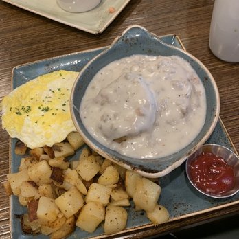 First Watch - Biscuit and Turkey gravy - Breakfast & Brunch Near Me - Lexington, Kentucky First Watch - Biscuit and Turkey gravy - Breakfast & Brunch Near Me - Lexington, Kentucky