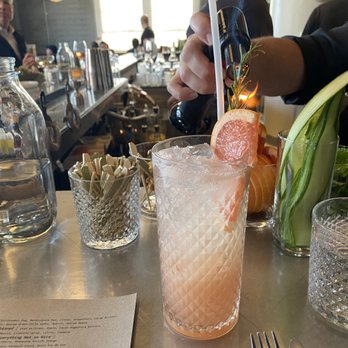 Saltbreaker - Grapefruit Rosemary Lime No Booze Bevi - Cocktail Bars Near Me - Alameda, California