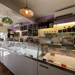 Ben & Bill's Chocolate Emporium