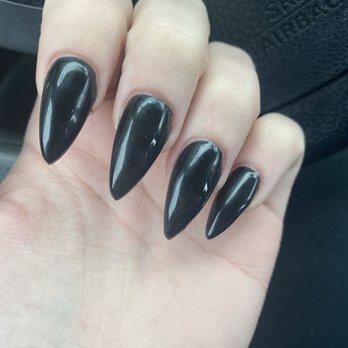 Topline Nails - Everything about these are awful - Nail Salons Near Me - Salem, Oregon