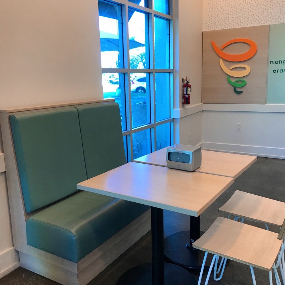 Jamba - Interior Seating - Juice Bars & Smoothies Near Me - Temecula, California