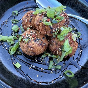 Study Hall Rooftop Lounge - Cauliflower bites - Lounges Near Me - Berkeley, California