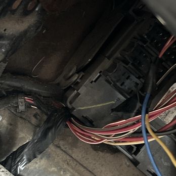 Cruz-N-Carz - Ella Street - Auto Repair Near Me - Pearland, Texas