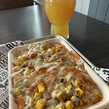 Urban Kitchen - Samosa Poutine with Paneer (my favorite!) with Mango Hazy IPA - Indian Near Me - Newark, California Urban Kitchen - Samosa Poutine with Paneer (my favorite!) with Mango Hazy IPA - Indian Near Me - Newark, California