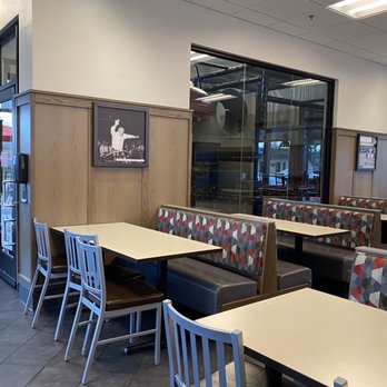 Chick-fil-A - Baton Rouge 2020/01/08 Chick-Fil-A - Fast Food Near Me - Baton Rouge, Louisiana