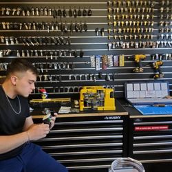Locksmith Premier - Locksmith Premier Shop