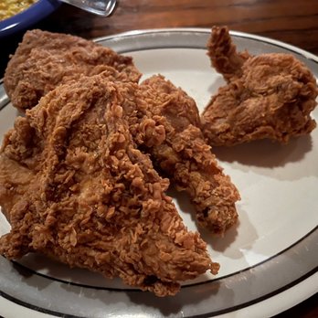 Babe's Chicken Dinner House - Fried Chicken - Southern Near Me - Burleson, Texas Babe's Chicken Dinner House - Fried Chicken - Southern Near Me - Burleson, Texas