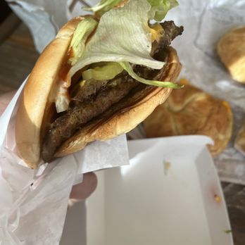 Jack in the Box - Really?!? Is it that difficult to stack things?!?! - Fast Food Near Me - Valencia, California Jack in the Box - Really?!? Is it that difficult to stack things?!?! - Fast Food Near Me - Valencia, California