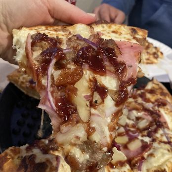 RICK’S PIZZA, BEER, & MORE - Updated July 2024 - 278 Photos & 291 ...