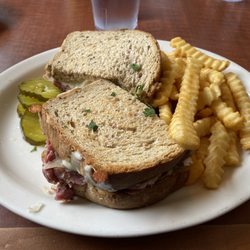 Froso's Family Dining - Rueben Sandwich with Fries
