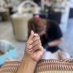 Polished Nail Bar