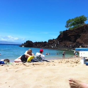 Black Rock Beach - Black rock - Beaches Near Me - Lahaina, Hawaii Black Rock Beach - Black rock - Beaches Near Me - Lahaina, Hawaii