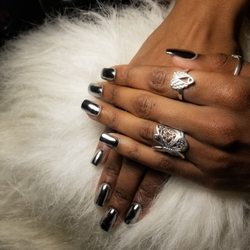 GBY Super Acrylics and Gel by Hana - Chrome nails