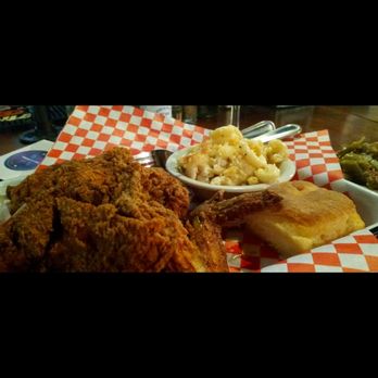 Libby’s Southern Comfort - Half Fried Chicken with White Cheddar Mac and Cheese and Green Beans - Southern Near Me - Covington, Kentucky Libby’s Southern Comfort - Half Fried Chicken with White Cheddar Mac and Cheese and Green Beans - Southern Near Me - Covington, Kentucky