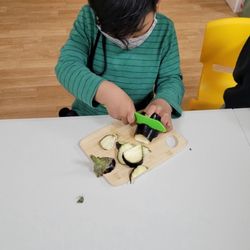 Spanish All Year - Preschool cooking class