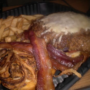 Applebee's Grill + Bar - Cowboy burger - American Near Me - Greenville, Rhode Island