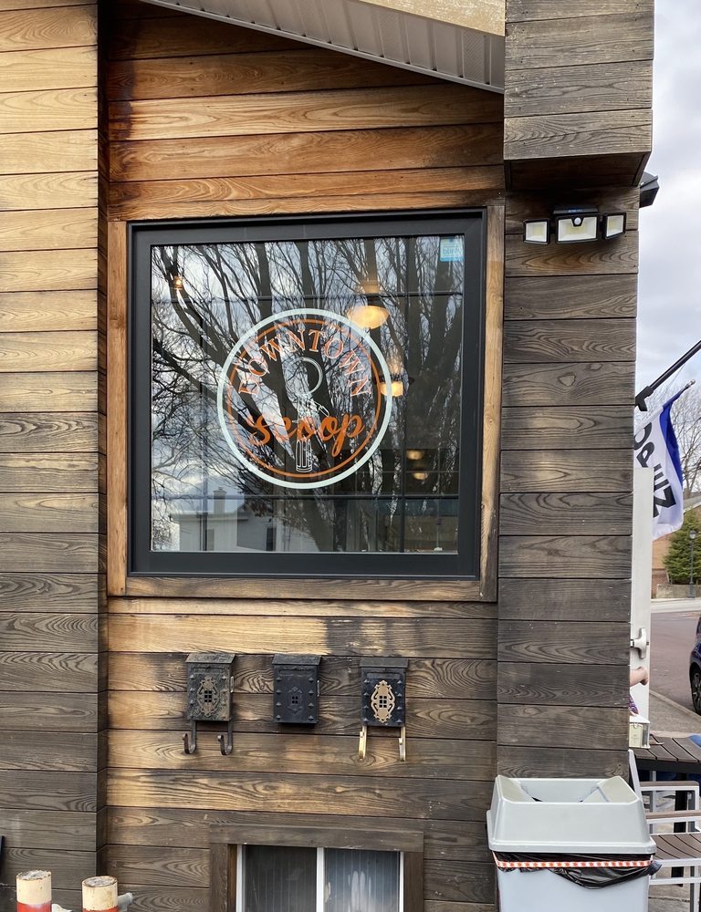 DOWNTOWN SCOOP Updated 2024 16 Photos & 21 Reviews 11 W Chestnut