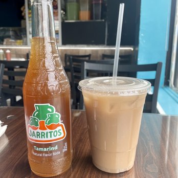 Pupuseria Restaurant Cuscatleco - Horchata - Caribbean Near Me - Chicago, Illinois
