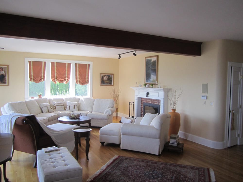 PETE MARTIN THE PAINTER Updated July 2024 19 School St, Gloucester