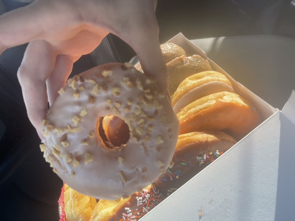 Andrews Donuts