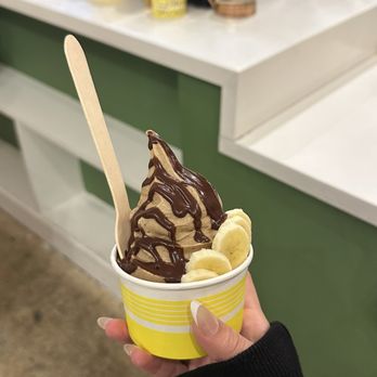 Peel Soft Serve - coffee flavor with chocolate drizzle and banana - Food Trucks Near Me - Miami Shores, Florida Peel Soft Serve - coffee flavor with chocolate drizzle and banana - Food Trucks Near Me - Miami Shores, Florida