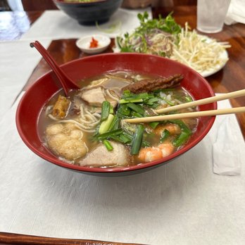 Loi's Kitchen - Bun mam ngon va dam da. quan rat sach se. - Vietnamese Near Me - Garden Grove, California Loi's Kitchen - Bun mam ngon va dam da. quan rat sach se. - Vietnamese Near Me - Garden Grove, California