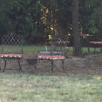 Wagon Train RV Park - Sitting area to relax and read a book. - RV Parks Near Me - Canton, Texas Wagon Train RV Park - Sitting area to relax and read a book. - RV Parks Near Me - Canton, Texas