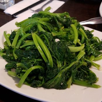 H Bistro - Pea Vine with Garlic Sauce - Cantonese Near Me - Seattle, Washington