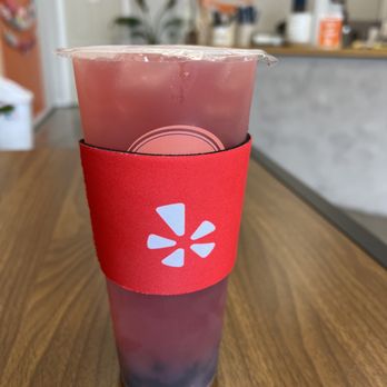 Crafti Tea & Mocktail - Strawberry lemon green tea with added Boba, so that I could try both the crystals and the Boba! - Bubble Tea Near Me - Mesa, Arizona Crafti Tea & Mocktail - Strawberry lemon green tea with added Boba, so that I could try both the crystals and the Boba! - Bubble Tea Near Me - Mesa, Arizona