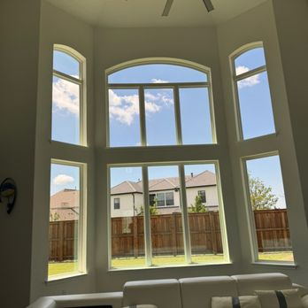 Shiny Home Masters - Beautiful interior window cleaning work in Frisco! - Window Washing Near Me Shiny Home Masters - Beautiful interior window cleaning work in Frisco! - Window Washing Near Me