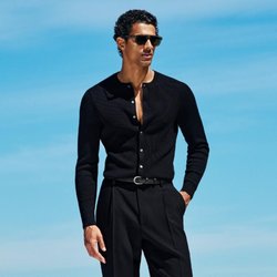 Suitsupply - From crewnecks, cardigans, turtlenecks & V-necks to polos, T-shirts, and more, find the perfect complement to any look