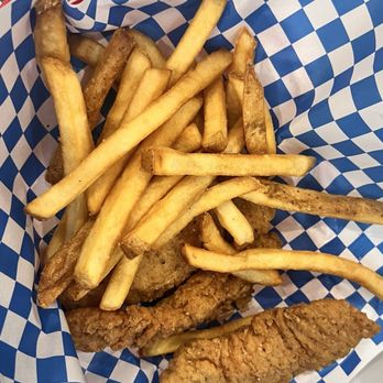 Richie's Real American Diner - Kids Chicken Strip meal - American Near Me - Murrieta, California