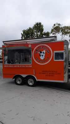 Underdog Food Truck by null