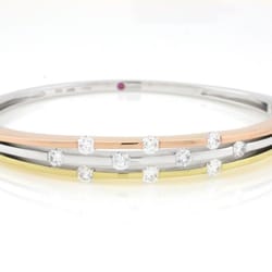 Roberto Coin shows off it's Italian style with diamonds and three colors of gold.