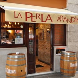 La Perla Arandina - Entrada al bar la "Perla Arandina".     Burgos