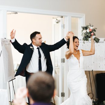 Prairie Links Golf & Event Center - Photo by Chelsea Dawn Weddings - Golf Near Me - Waverly, Iowa Prairie Links Golf & Event Center - Photo by Chelsea Dawn Weddings - Golf Near Me - Waverly, Iowa