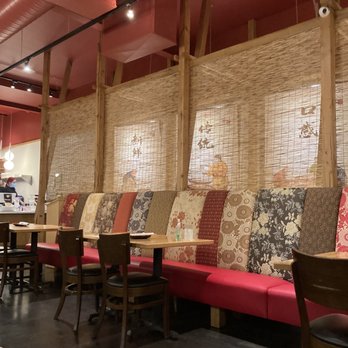 Katy's Dumpling - Oak Park - Inside - Noodles Near Me - Oak Park, Illinois