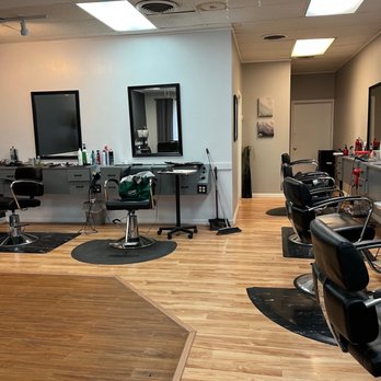 Eastgate Barbershop - Barbers Near Me - Grand Rapids, Michigan Eastgate Barbershop - Barbers Near Me - Grand Rapids, Michigan